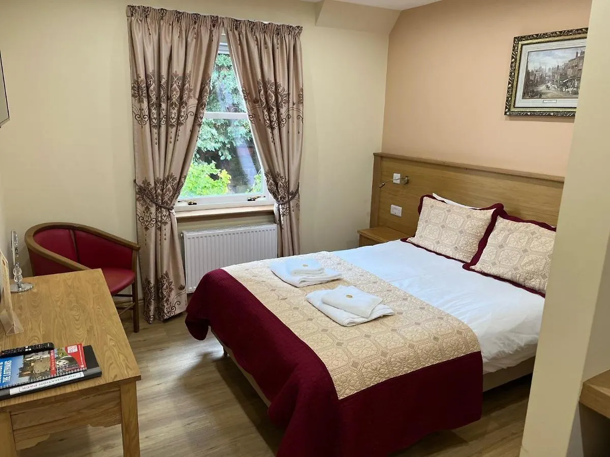 Cumberland Hotel Edinburgh